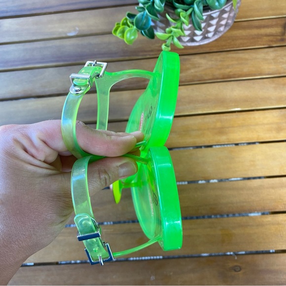 Katy Perry The Geli Flat Sandals - Picture 6 of 9